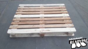 Palletten en toebehoren