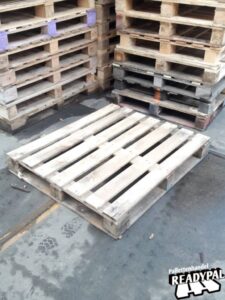 Palletten en toebehoren