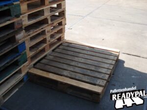 Palletten en toebehoren