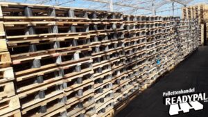 Palletten en toebehoren