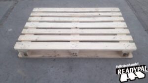 Palletten en toebehoren