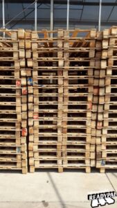 Palletten en toebehoren