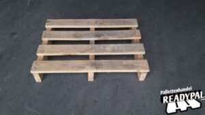 Palletten en toebehoren