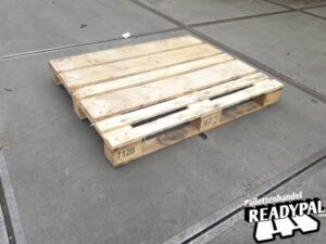 Palletten en toebehoren