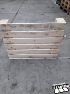 Palletten en toebehoren