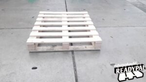 Palletten en toebehoren