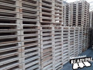 Palletten en toebehoren