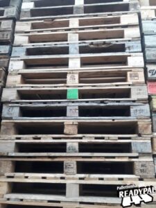 Palletten en toebehoren